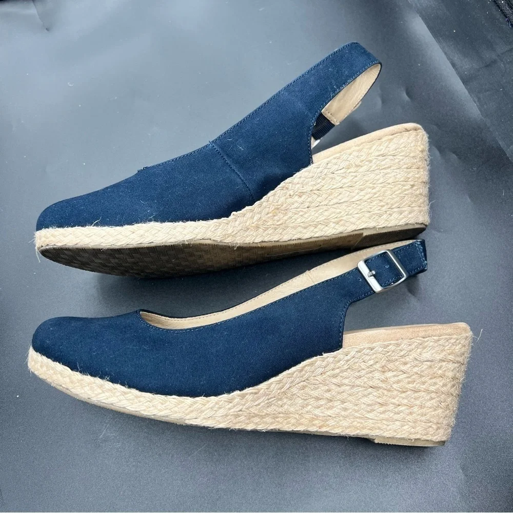 Kim rogers Dyann Navy Wedge shoes
